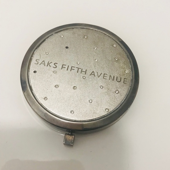 Saks Fifth Avenue Accessories - Saks 5th Ave double mirror compact
